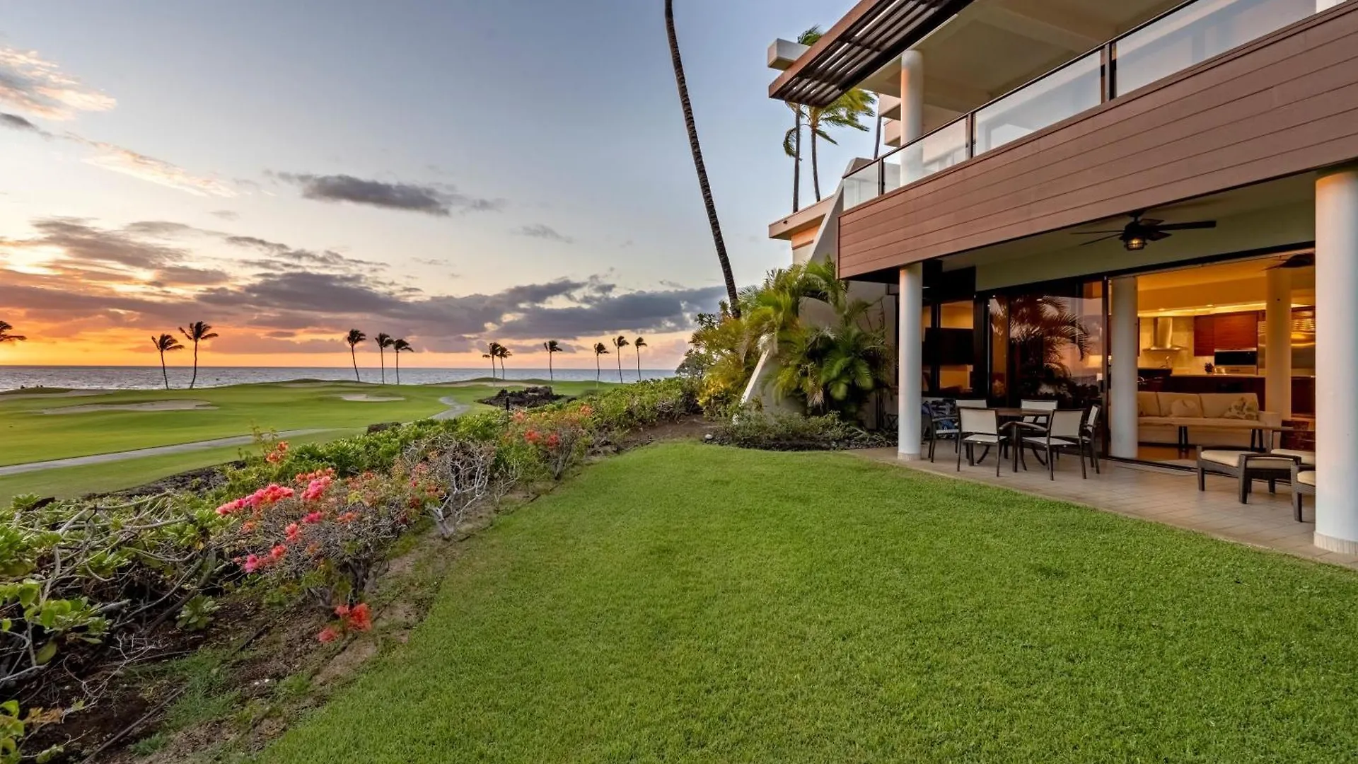 Mauna Lani Point Waikoloa 4*,