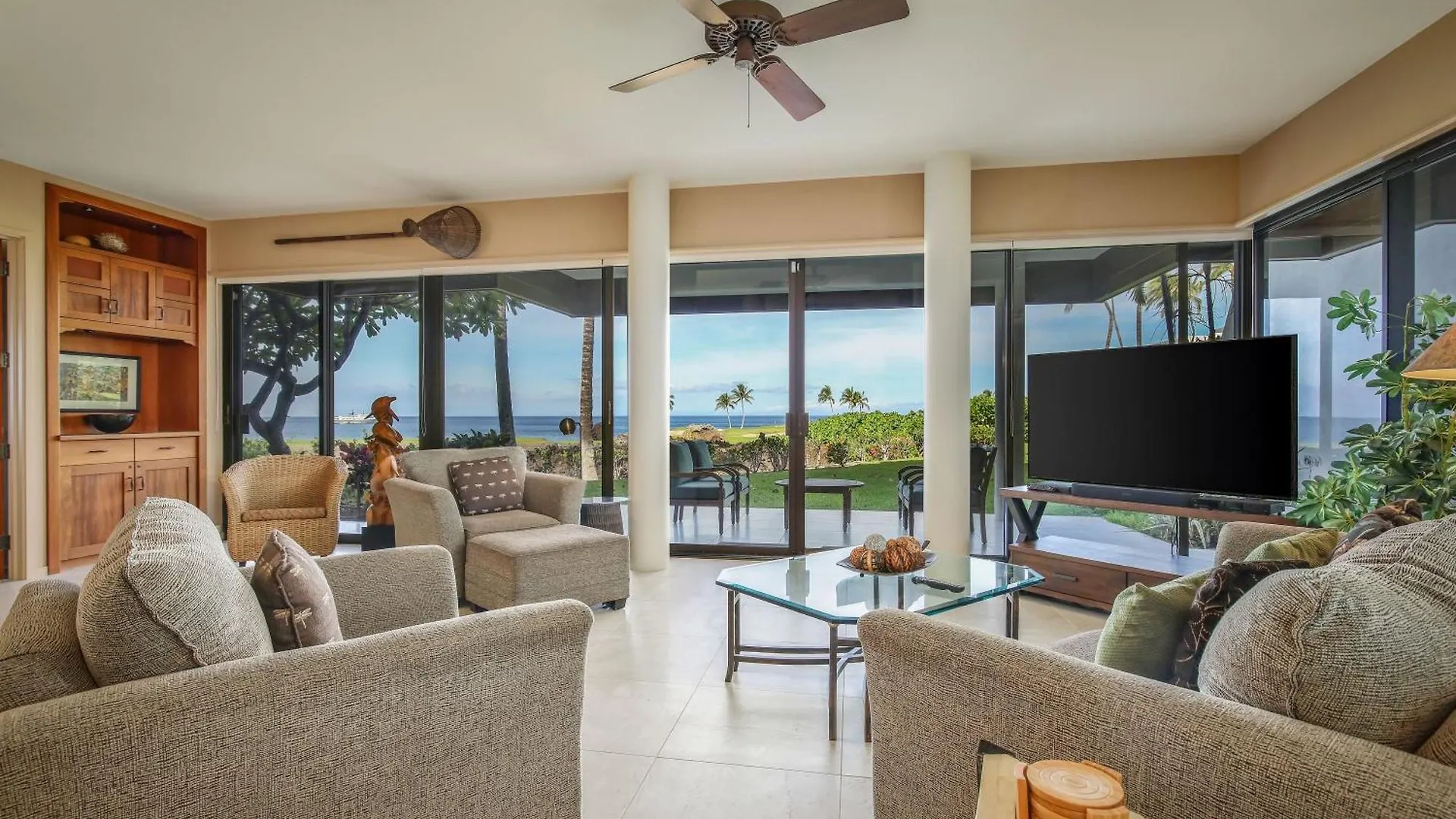 **** Resort Mauna Lani Point Waikoloa United States